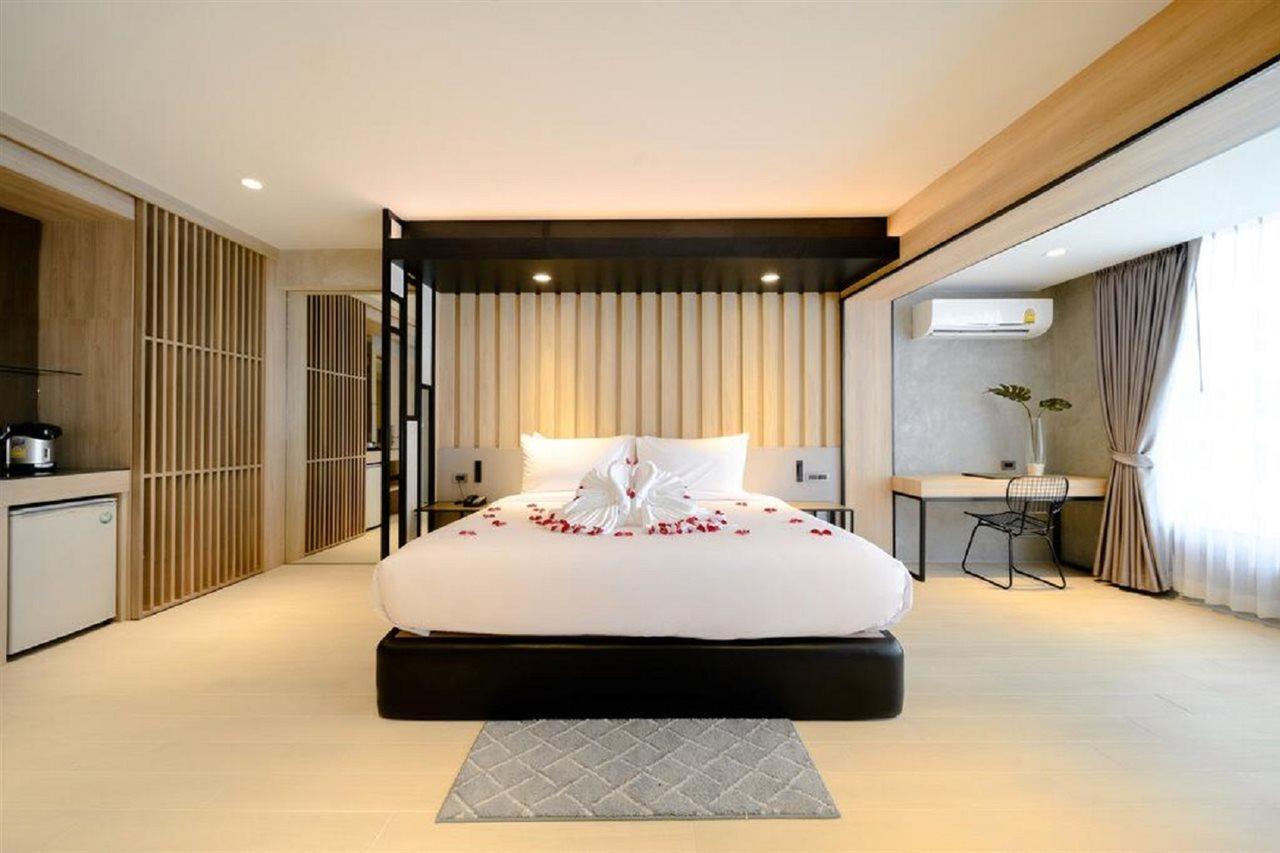 Loft Bangkok Hotel Esterno foto
