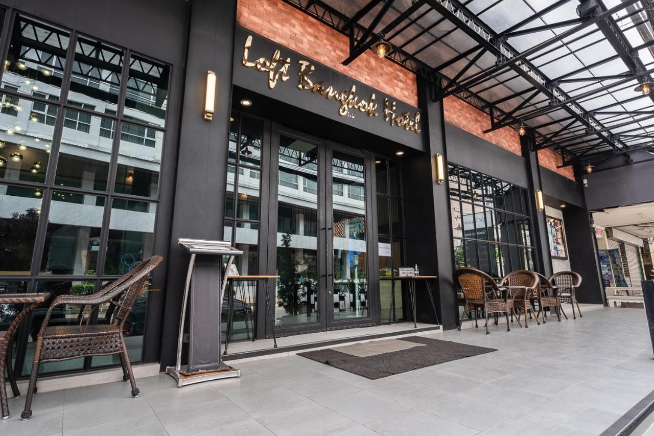 Loft Bangkok Hotel Esterno foto