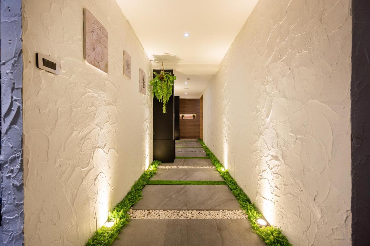 Loft Bangkok Hotel Esterno foto